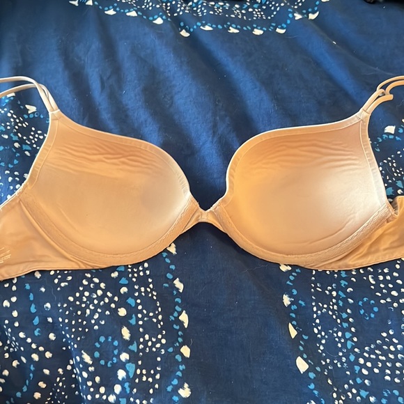 Victoria’s Secret Very Sexy Push Up - Picture 4 of 5